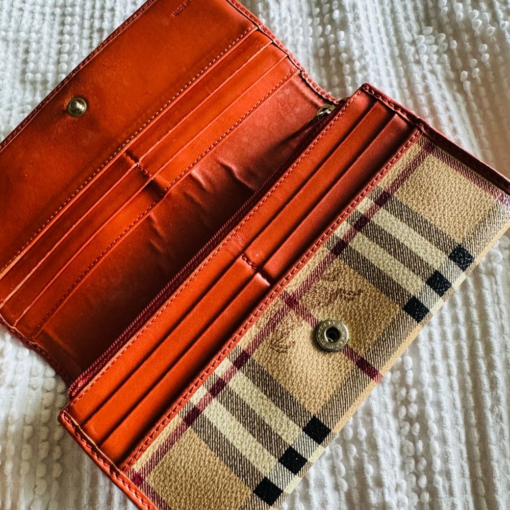 Burberry Checkered Tan and Orange Wallet